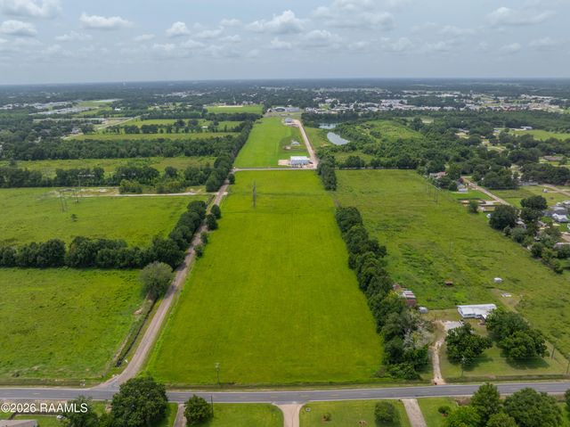 1915 Renaud Drive, Scott, LA 70583