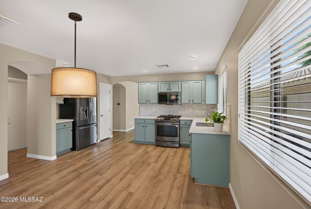 2374 S Adventure Trail, Tucson, AZ 85748