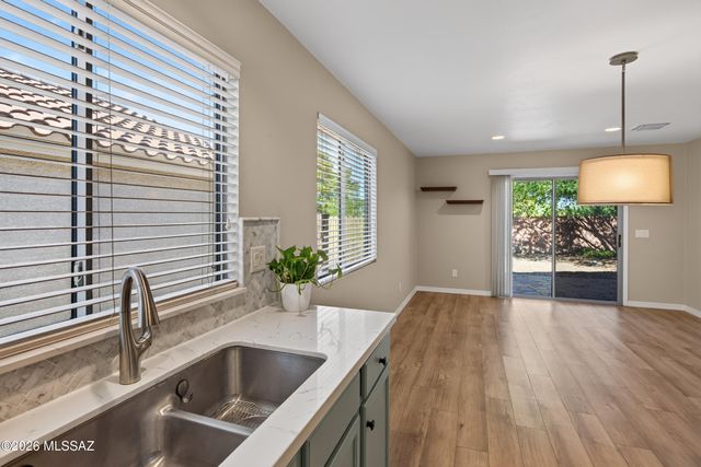 2374 S Adventure Trail, Tucson, AZ 85748