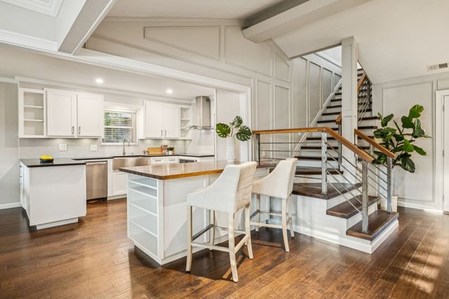 9406 Mill Hollow Drive, Dallas, TX 75243