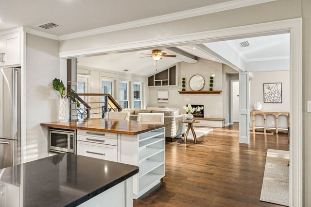 9406 Mill Hollow Drive, Dallas, TX 75243