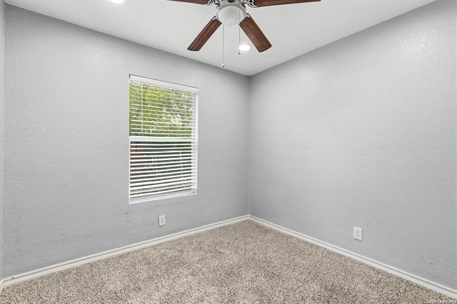 105 El Fledo, San Antonio, TX 78210
