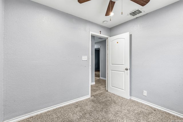 105 El Fledo, San Antonio, TX 78210