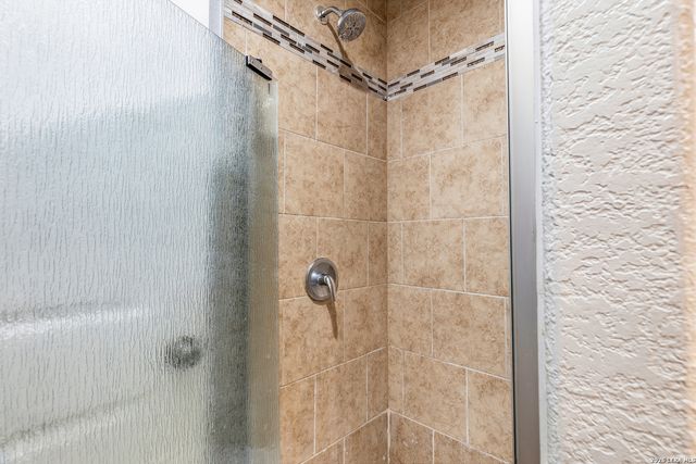 105 El Fledo, San Antonio, TX 78210