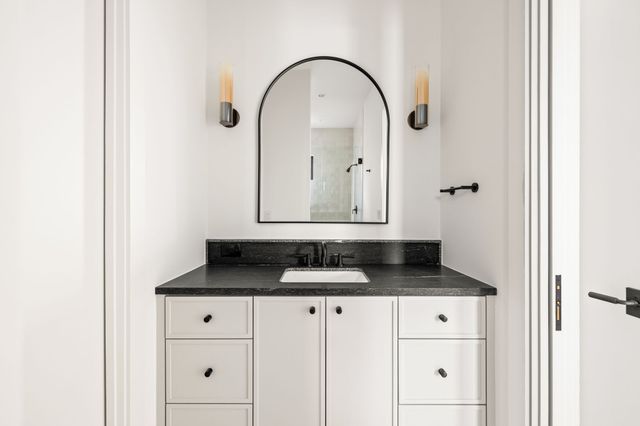 3936 Hawthorne Avenue, Dallas, TX 75219