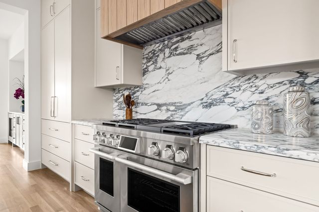 3936 Hawthorne Avenue, Dallas, TX 75219