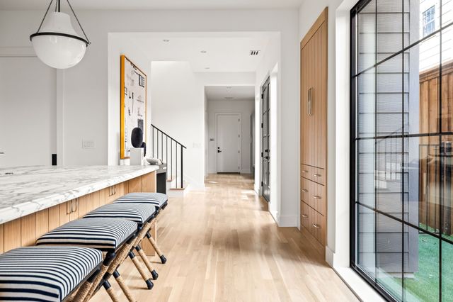 3936 Hawthorne Avenue, Dallas, TX 75219