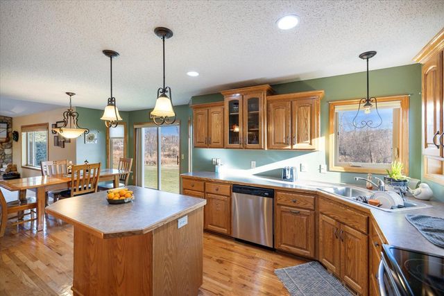 21331 Queen Court NW, Elk River, MN 55330