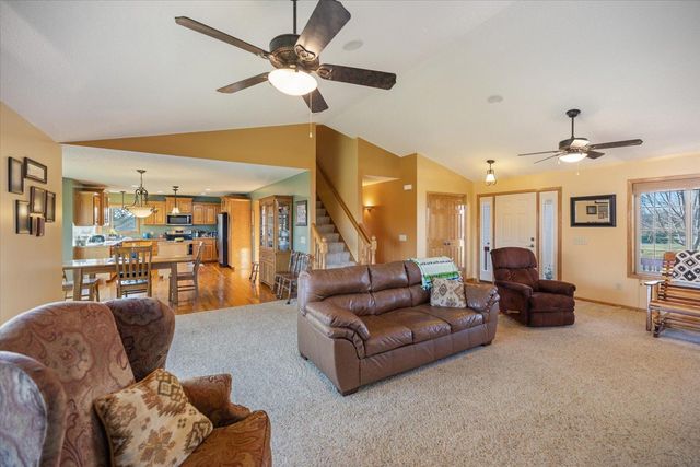 21331 Queen Court NW, Elk River, MN 55330