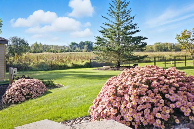 21331 Queen Court NW, Elk River, MN 55330