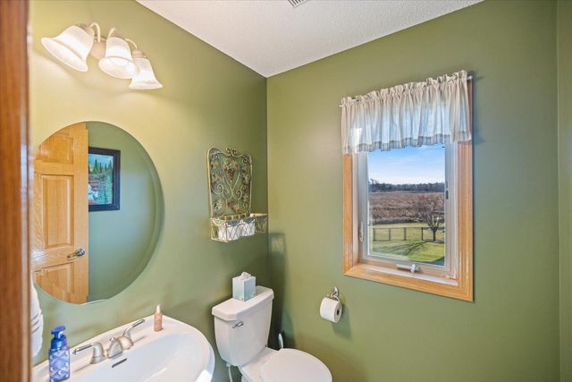 21331 Queen Court NW, Elk River, MN 55330