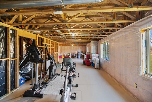 21331 Queen Court NW, Elk River, MN 55330