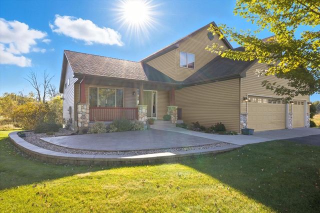 21331 Queen Court NW, Elk River, MN 55330