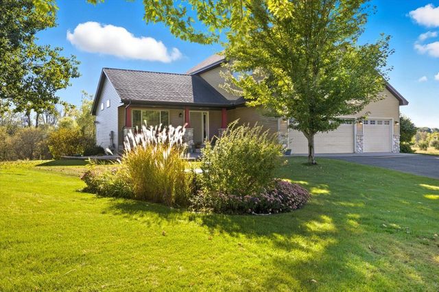 21331 Queen Court NW, Elk River, MN 55330