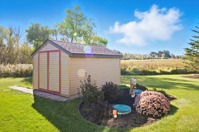 21331 Queen Court NW, Elk River, MN 55330