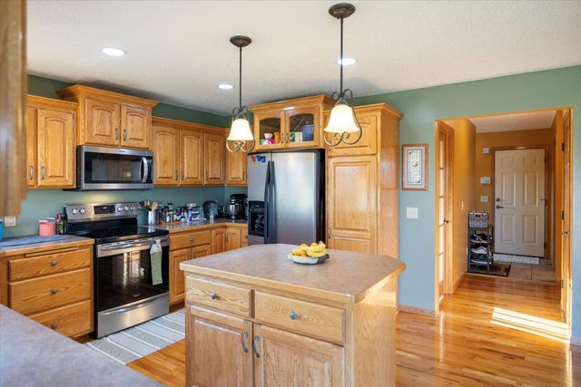 21331 Queen Court NW, Elk River, MN 55330