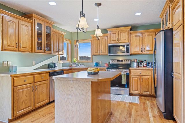 21331 Queen Court NW, Elk River, MN 55330