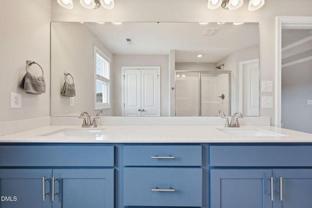 72 Sanford Lane, Dunn, NC 28334