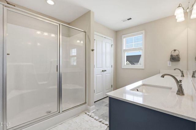 72 Sanford Lane, Dunn, NC 28334