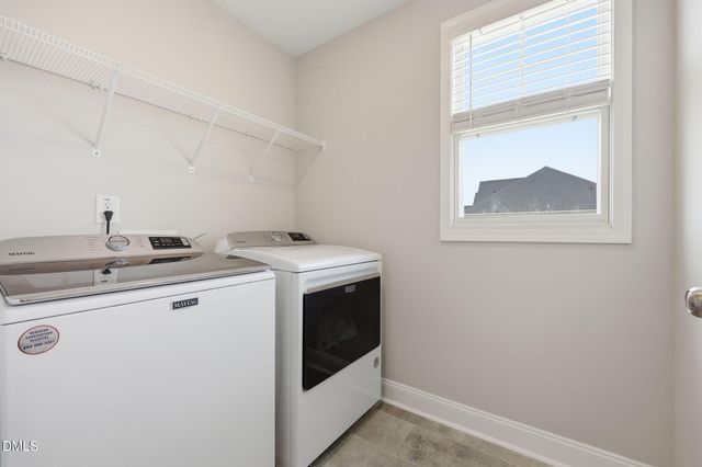 72 Sanford Lane, Dunn, NC 28334