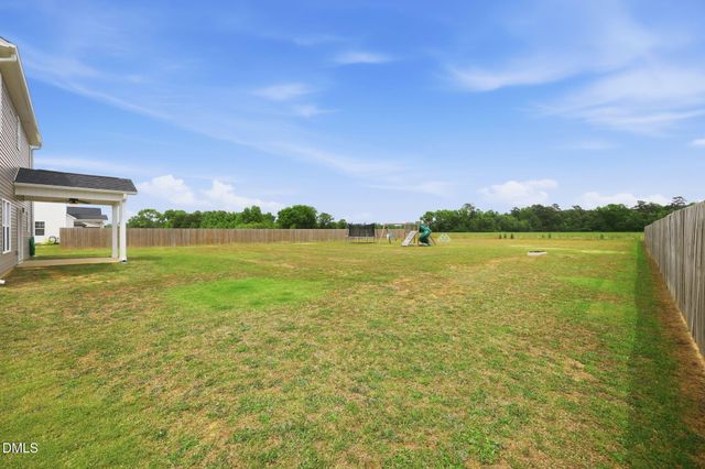 72 Sanford Lane, Dunn, NC 28334