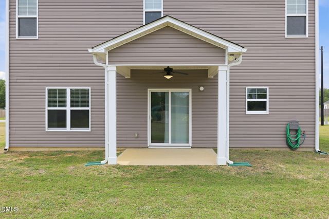 72 Sanford Lane, Dunn, NC 28334