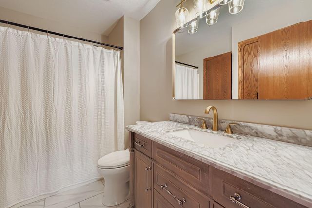 7611 Hilo Lane N, Forest Lake, MN 55025