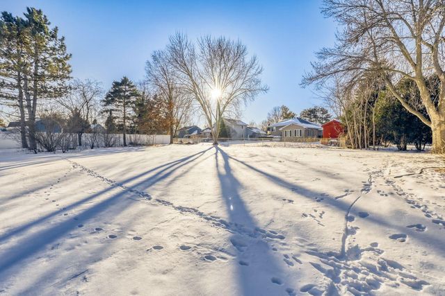 7611 Hilo Lane N, Forest Lake, MN 55025