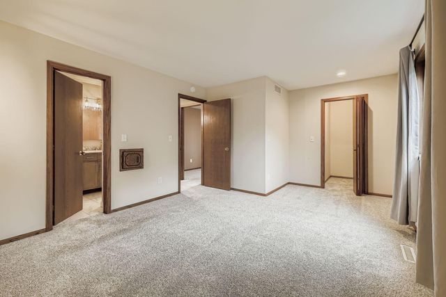 7611 Hilo Lane N, Forest Lake, MN 55025