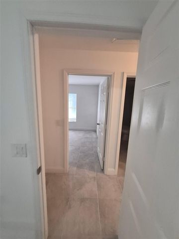 5907 NW 64TH STREET, Ocala, FL 34482
