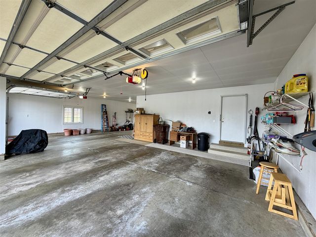 8727 Butterfield Highway, Bellevue, MI 49021