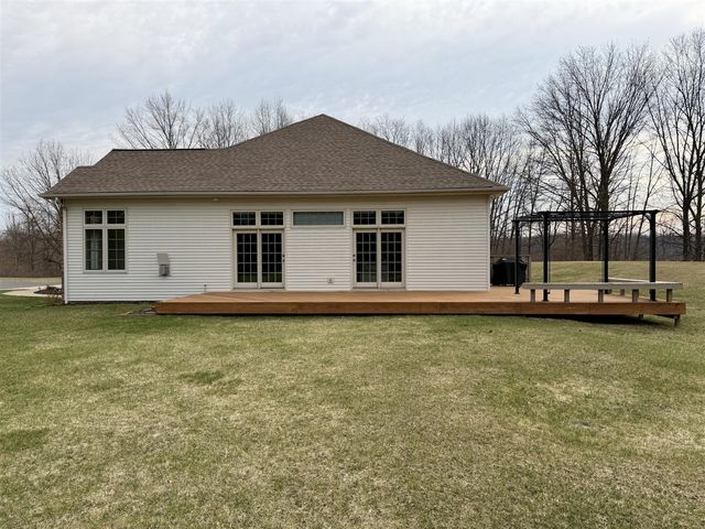 8727 Butterfield Highway, Bellevue, MI 49021