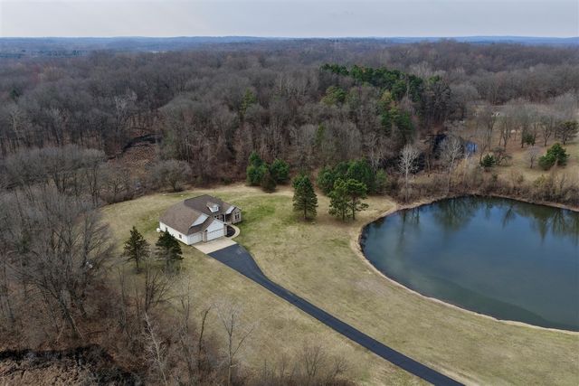 8727 Butterfield Highway, Bellevue, MI 49021