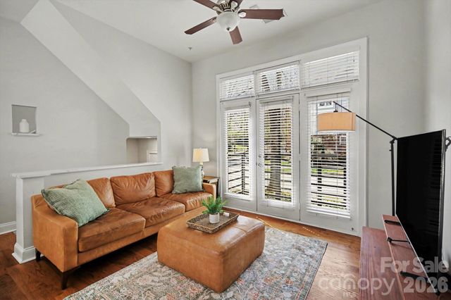 906 Garden District Drive, Charlotte, NC 28202