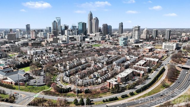 906 Garden District Drive, Charlotte, NC 28202