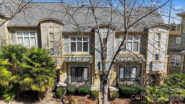 906 Garden District Drive, Charlotte, NC 28202