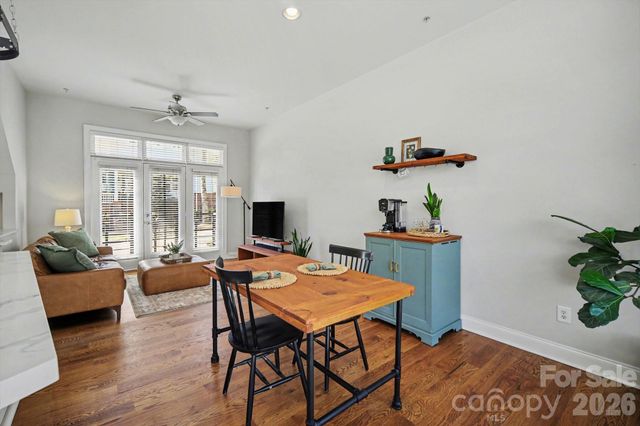 906 Garden District Drive, Charlotte, NC 28202