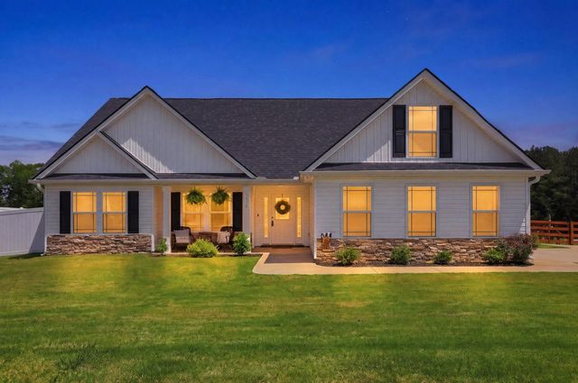 142 Peachtree Road, Boiling Springs, SC 29316