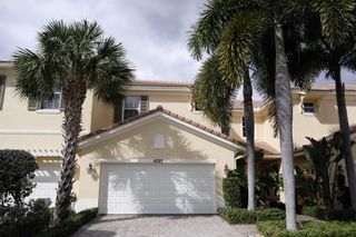 5027 Dulce Court, Palm Beach Gardens, FL 33418