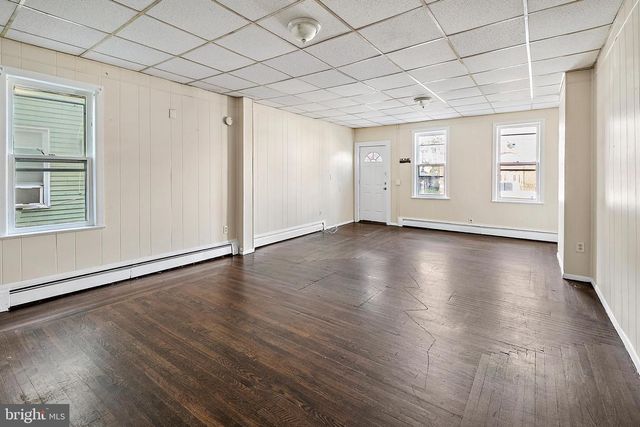 111 ADELINE ST, Trenton, NJ 08611
