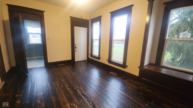 206 S 2nd Street, Kingman, IN 47952