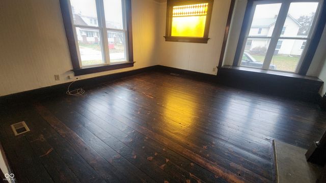 206 S 2nd Street, Kingman, IN 47952