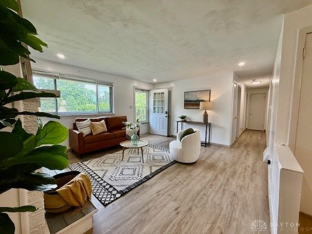 3293 Claydor Drive, Beavercreek, OH 45431