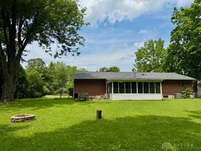 3293 Claydor Drive, Beavercreek, OH 45431