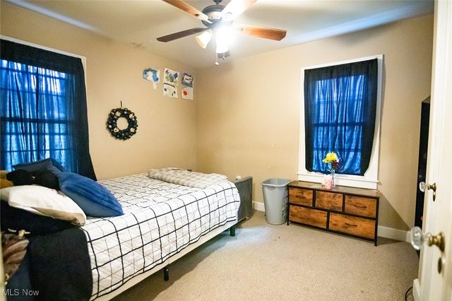 2304 Broad Street, Parkersburg, WV 26101