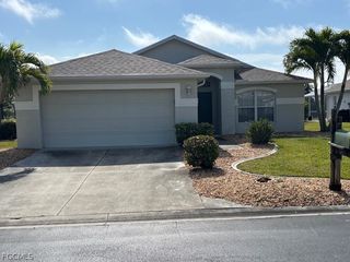 15591 Beach Pebble WAY, Fort Myers, FL 33908