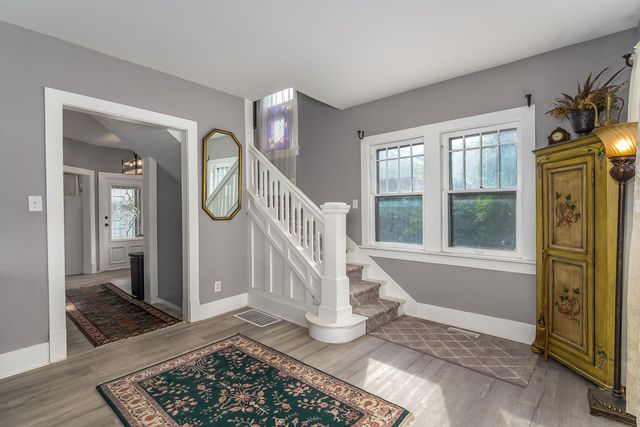 3907 E Douglas, Wichita, KS 67218