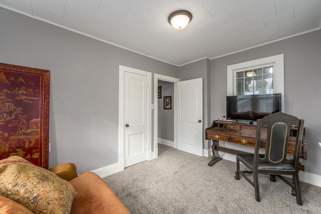 3907 E Douglas, Wichita, KS 67218