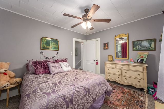 3907 E Douglas, Wichita, KS 67218