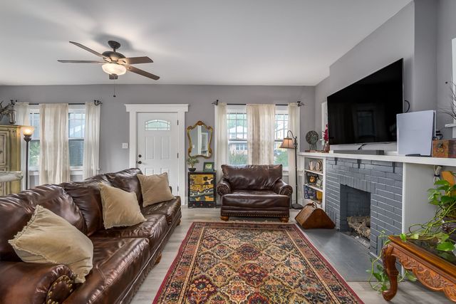 3907 E Douglas, Wichita, KS 67218